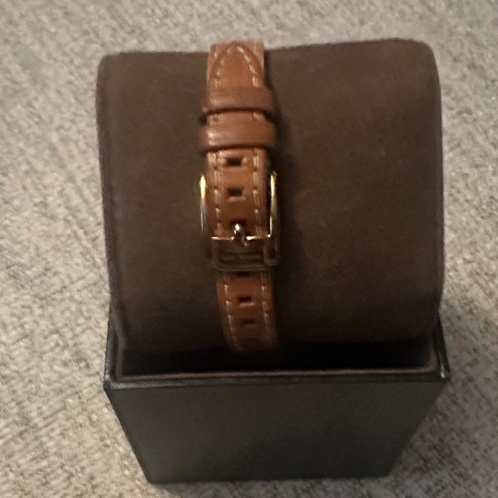 Michael Kors Tan Leather Strap Rose Gold Dial Watch - Picture 2 of 4